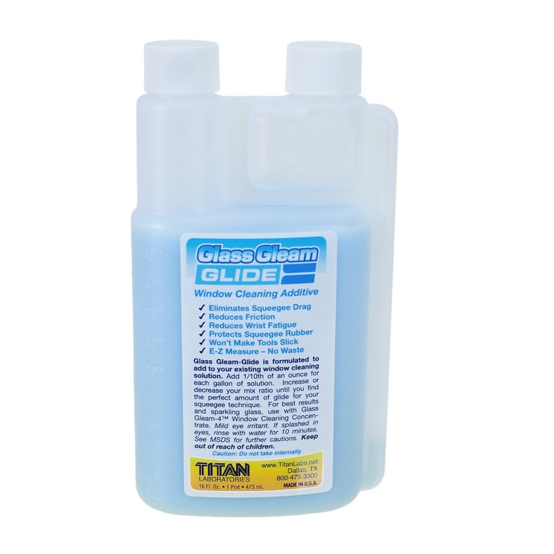 Titan Glass Gleam Glide Solution