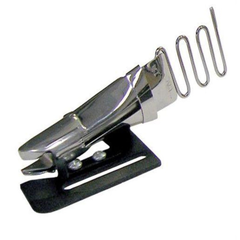 126-D Binding Folder for  Serge & tape  1-1/4 Raw Edge